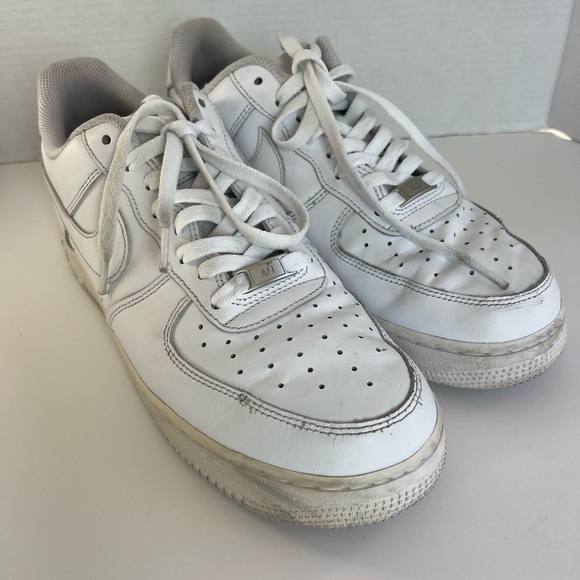 Nike White Air Force One Sneakers Men's Size 11 - Picture 6 of 13